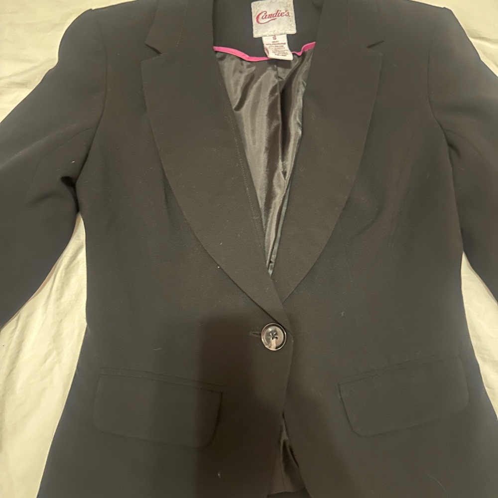 Candie's Classic Black Blazer, Lapel with Button, Long Sleeve, Small